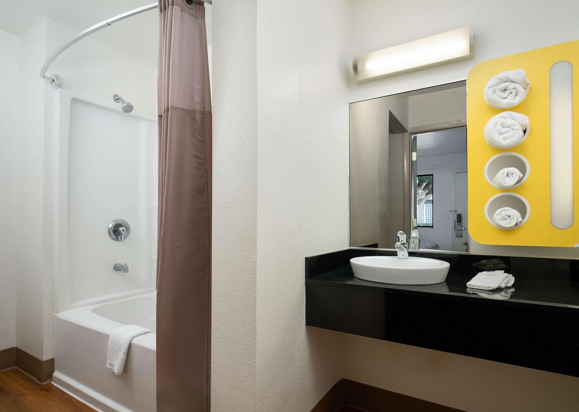 Hotel 6-goleta, Ca - Santa Barbara
